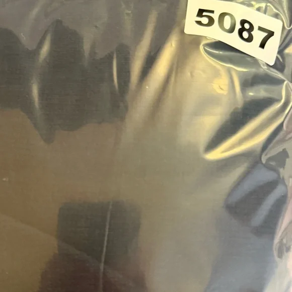 Alo Yoga Cashmere Jet Set Hoodie - Picture 6 of 6